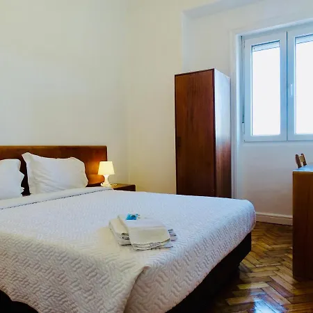 Poveira Otel