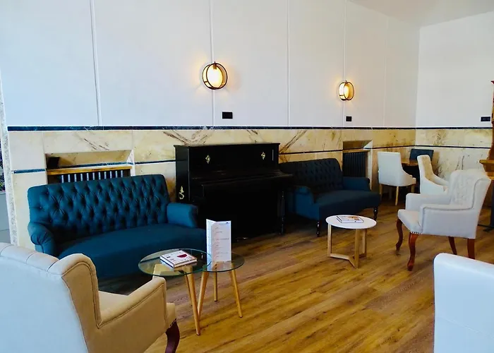 Hotell Poveira Hotel